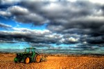 tractor_ocaso_3.jpg tractor_ocaso_3.jpg